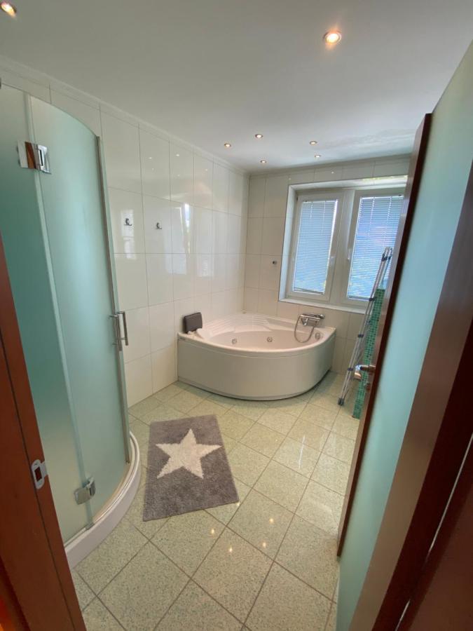 Apartma Berk Lejlighed Ljubljana Eksteriør billede